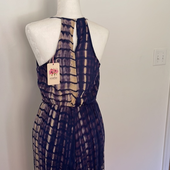 Jumpsuit - Picture 8 of 12